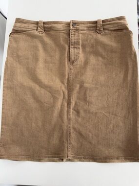 280. Lauren Ralph Lauren Classic Tan Denim Pencil Skirt